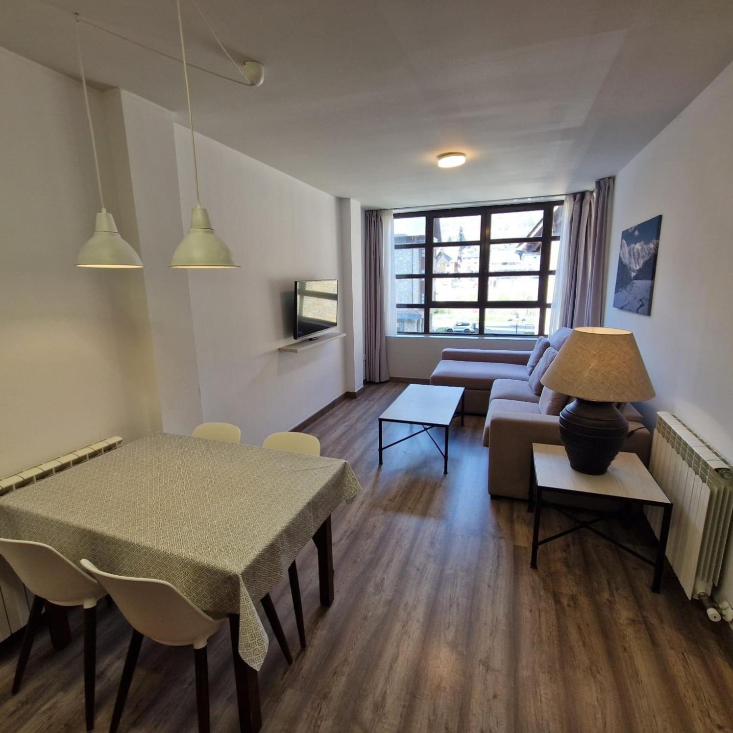 Eth Palai Hotel apartamentowy
